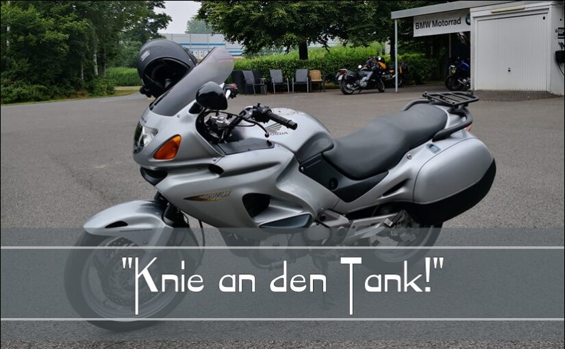 “Knie an den Tank!” oder: Das Fahrsicherheitstraining