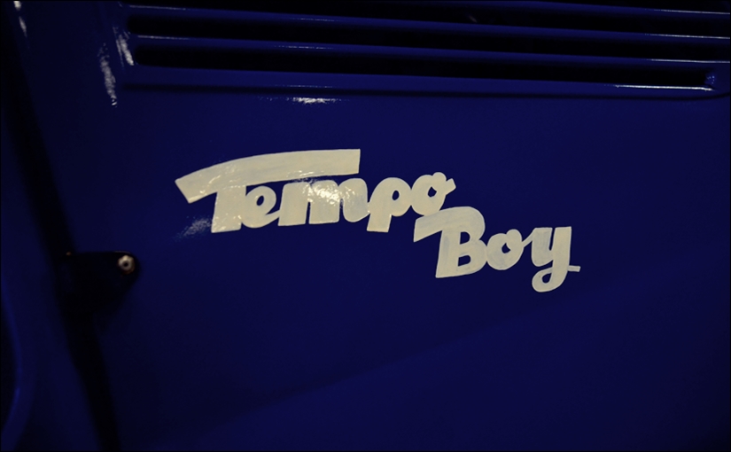 Schriftzug auf Auto Tempo Boy - Museum Schwarzwald